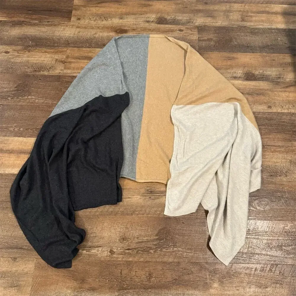 Chicos Minimalist Poncho Scarf Shawl Wrap Neutral Wool Cashmere Blend READ